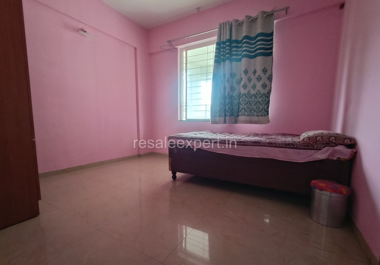 Well-ventilated bedroom in 1 BHK Flat in Rahatani with natural light